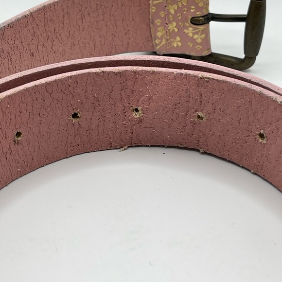 Gap Pink Genuine Cow Leather Belt w/ Gold Floral Pattern Sz XL - Picture 4 of 10